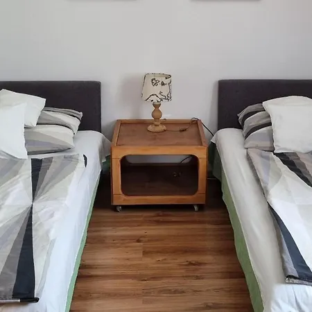 Kertvarosi * Tiszaújváros